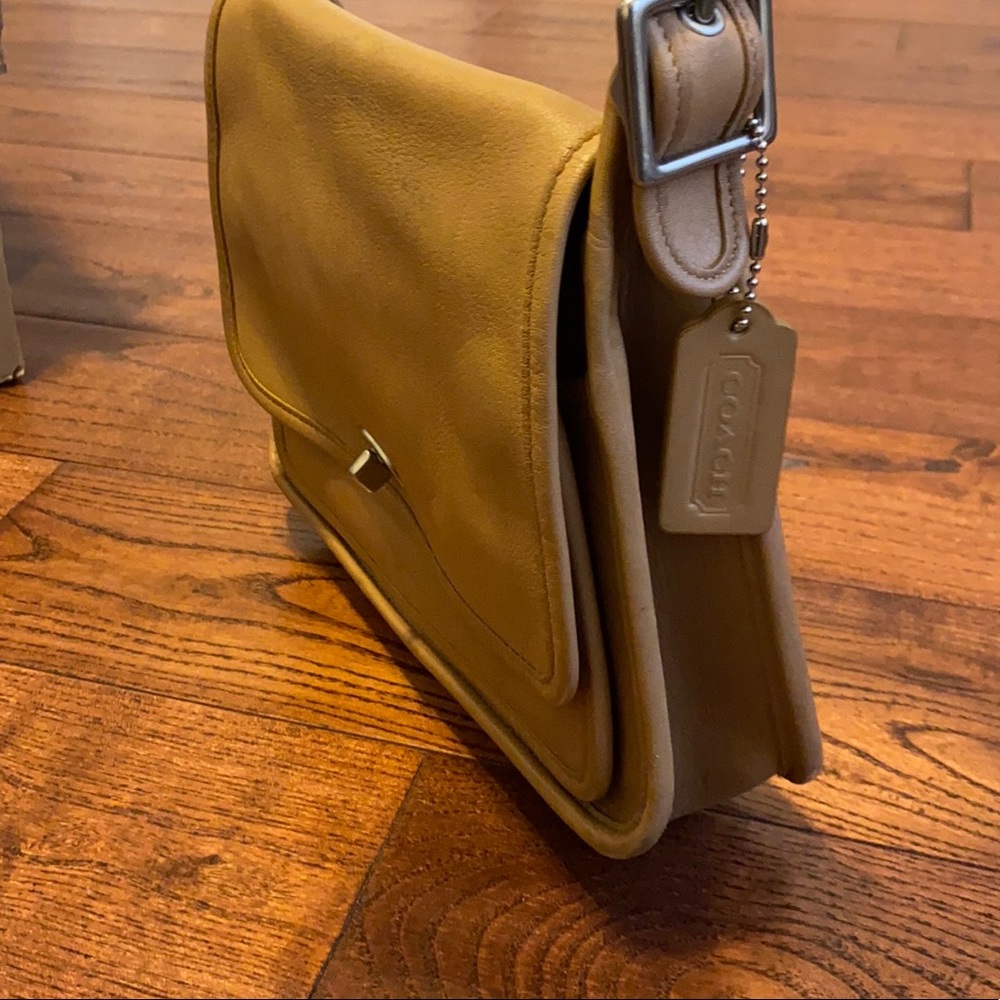 Vintage coach satchel purse